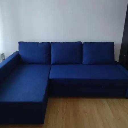 Centre *